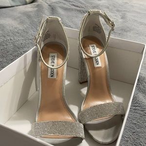 Shiny shoes (Steve Madden)